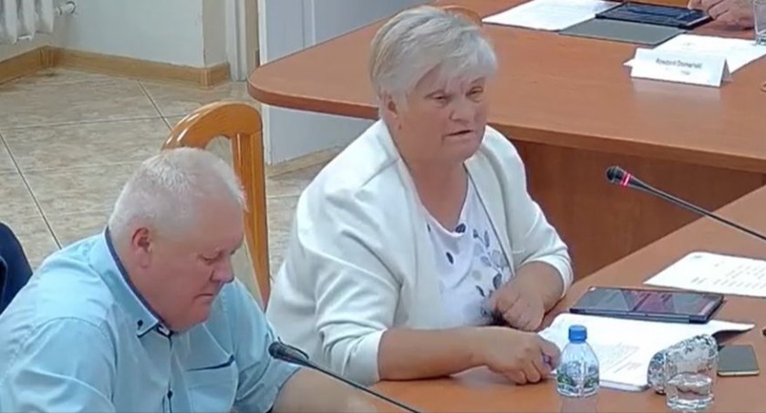Radna Longina Oleszczuk (SCREEN Z TRANSMISJI SESJI)