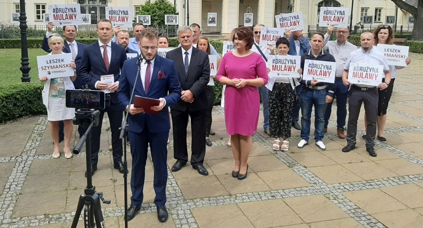Oficjalnie swoich kandydatów z 3 pierwszych miejsc listy do Sejmu ogłosiła tylko Konfederacja - na konferencji 27 lipca w Siedlcach