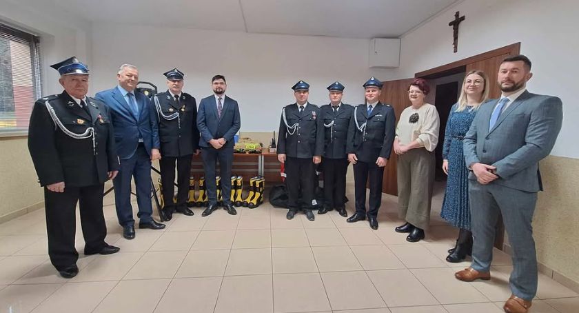 Dwie jednostki OSP z gminy Ceranów dostały sprzęt