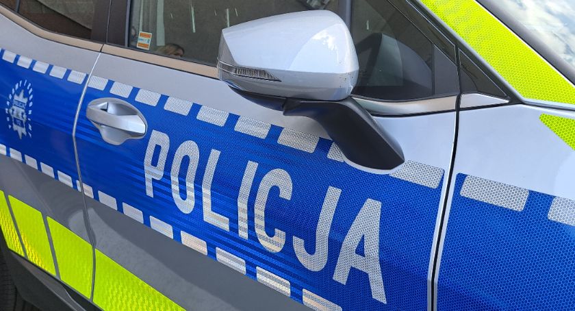 39-latek w volkswagenie, 17-latek w BMW. Obaj nie powinni kierować.