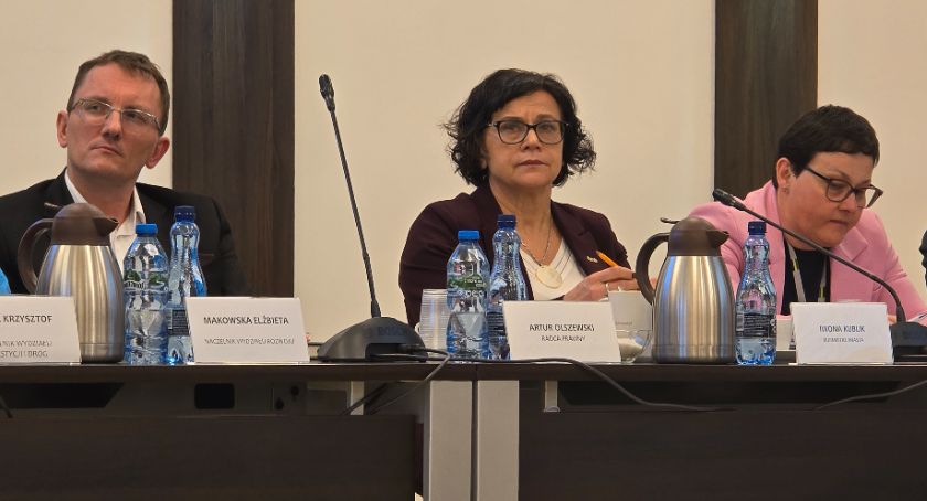 Burmistrz Iwona Kublik na sesji: dzieci nie mogą bać się szkoły!