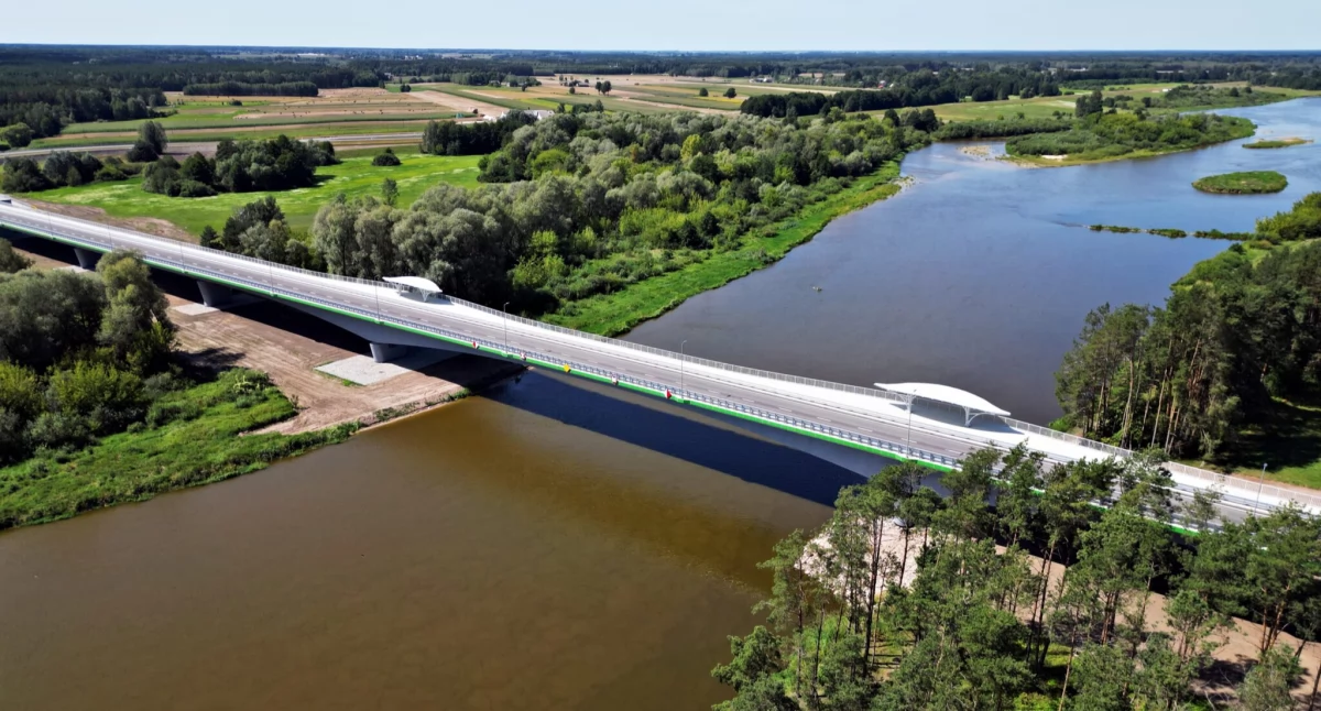 Inwestycje, Można jeździć nowym mostem Bugu! - zdjęcie, fotografia