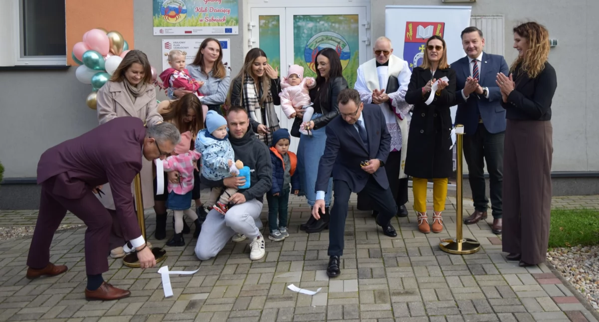 Zniknęła kolejna biała plama na mapie edukacyjnej. Gmina Sabnie otworzyła Klub Dziecięcy.