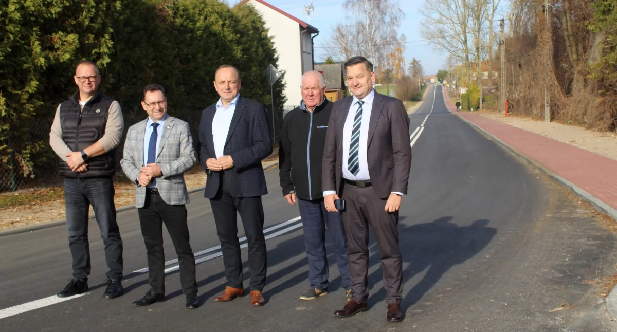 Zakończyła się przebudowa ulicy Klonowej w Jabłonnie Lackiej