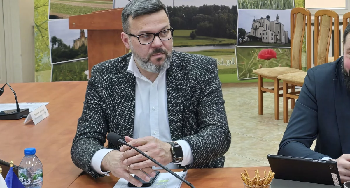 W poniedziałek sesja powiatowa i co najmniej dwa gorące tematy...