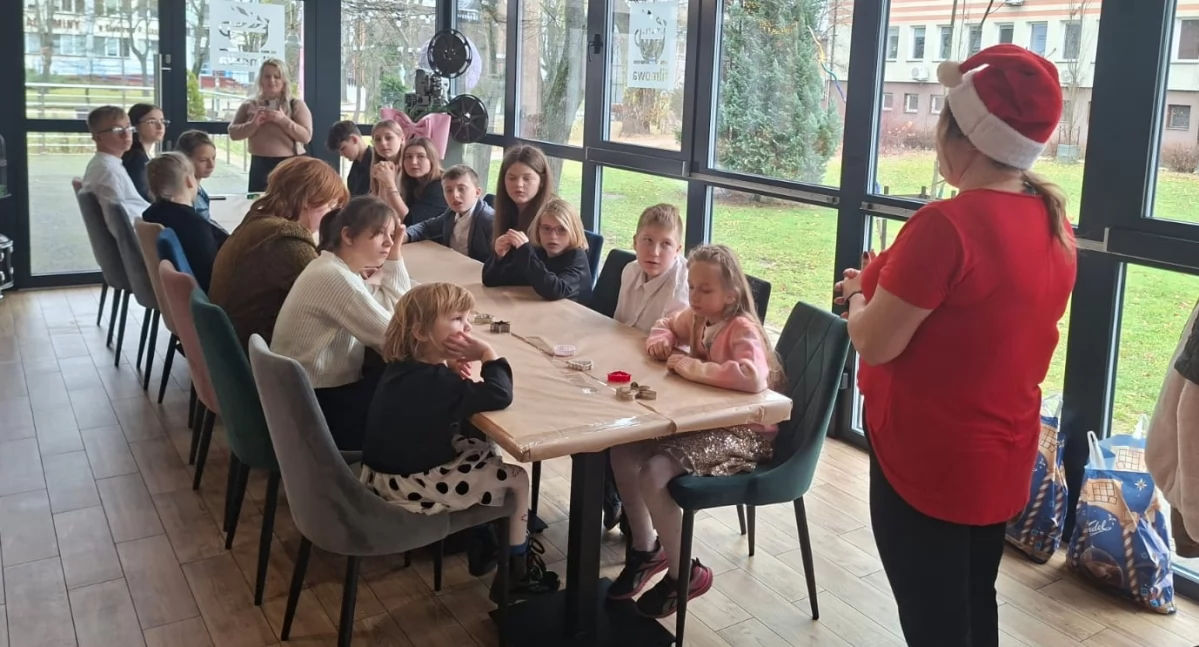 Interwencje i pomoc, Dzieci Dziecka „Rafael” spędziły rodzinnej atmosferze - zdjęcie, fotografia