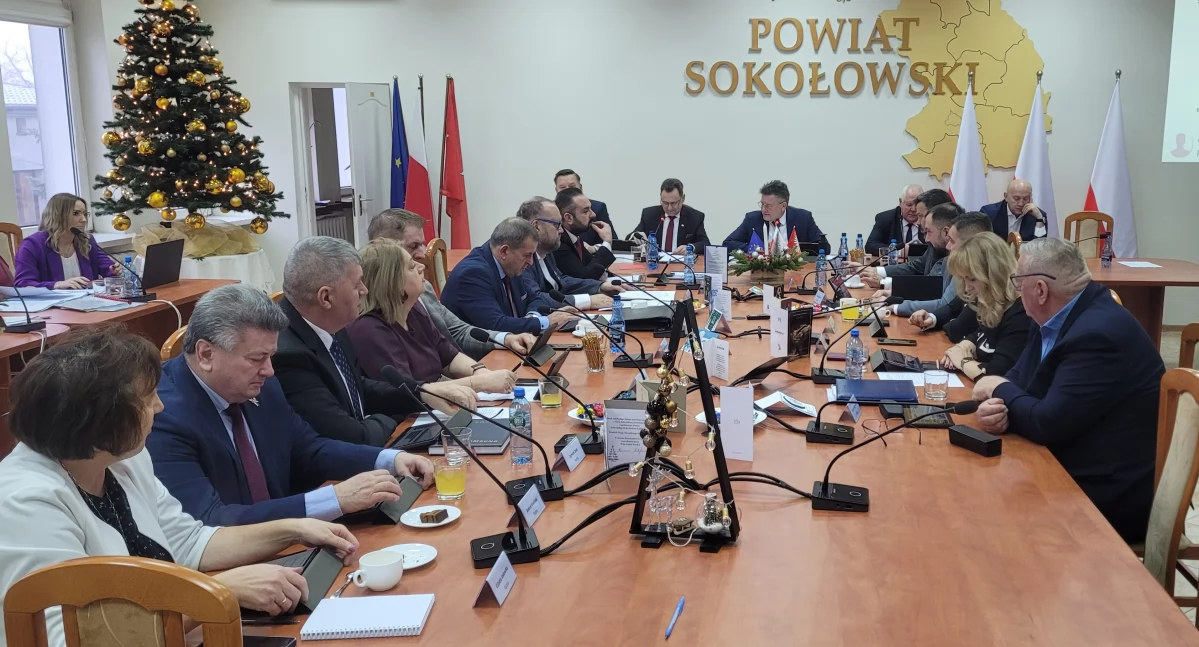 Sprawy urzędowe, dalej sokołowską neurologią Radni chcieli przeznaczyć pieniądze remont oddziału - zdjęcie, fotografia