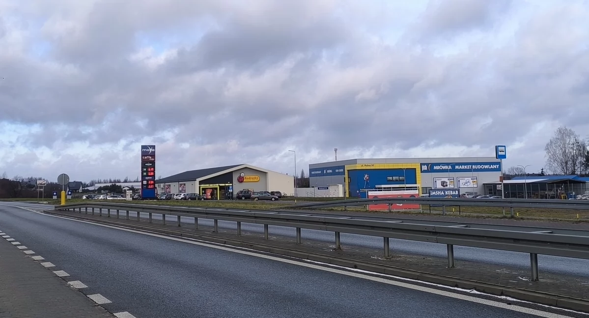 Inwestycje, Mieszkańcy Kosowa Lackiego marzą zalewie restauracji McDonalds - zdjęcie, fotografia