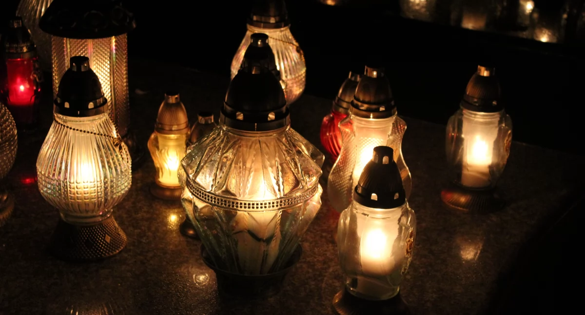 Ludzie, Odeszli stycznia lutego) - zdjęcie, fotografia