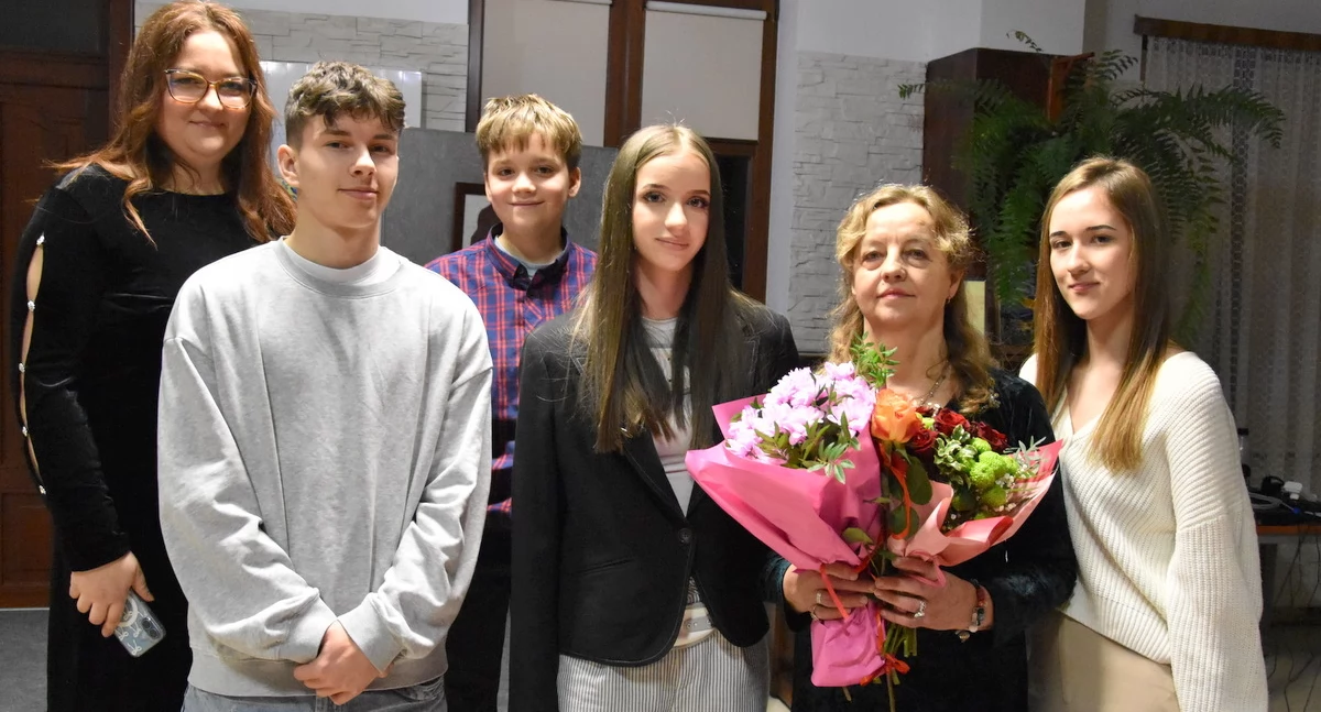 Imprezy, Wieczór poezją Marii Szymańczuk Miejskiej Bibliotece - zdjęcie, fotografia