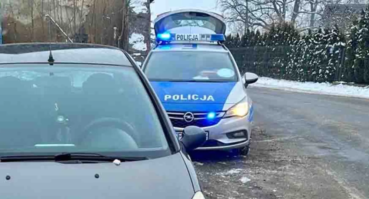 Kronika kryminalna, tylko panowie jeżdżą prawa jazdy latka wpadła gminie Jabłonna - zdjęcie, fotografia