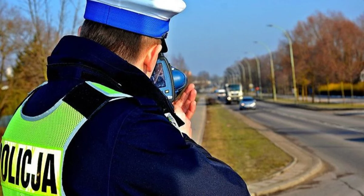 Kronika kryminalna, Młody kierowca stracił prawo jazdy zyskał punktów karnych - zdjęcie, fotografia