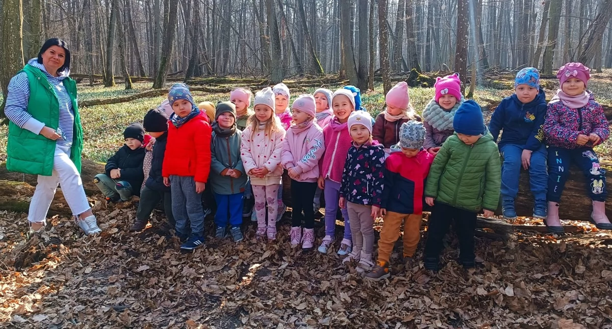 Edukacja, Leśna Kraina wyruszyła poszukiwania wiosny - zdjęcie, fotografia