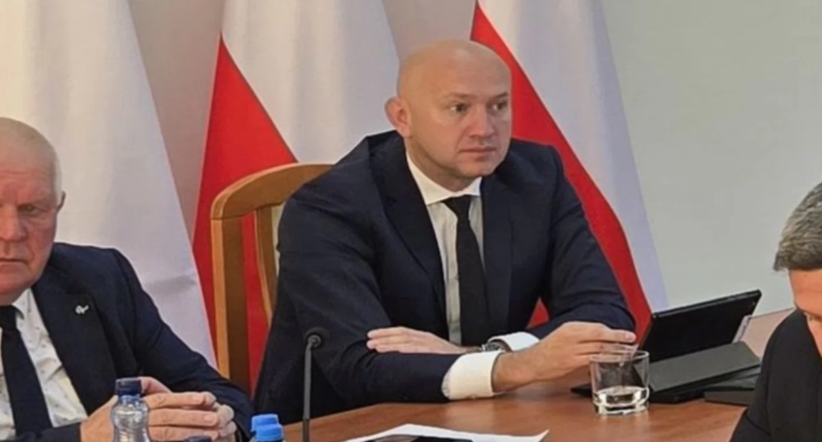 Radni i rady samorządowe, Wojciech Jańczuk nowym przewodniczącym Komisji Zdrowia Oświaty Spraw Społecznych - zdjęcie, fotografia