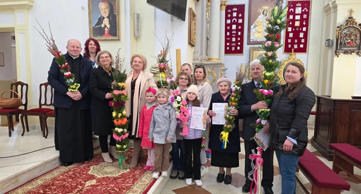 Święta i obchody, Sterdyni wybrano najpiękniejszą palmę wielkanocną - zdjęcie, fotografia