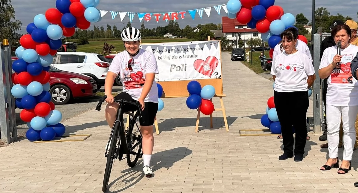 Interwencje i pomoc, Eliza Steć znów wsiada rower pomóc chorej Poli! razem pojedzie Zakopanego! - zdjęcie, fotografia