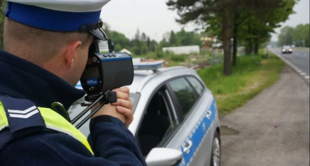 Kronika kryminalna, Dwójka kierowców straciło prawo jazdy miejscowości Kolonia - zdjęcie, fotografia
