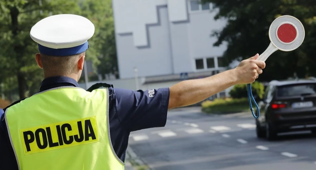 Kronika kryminalna, Pędził Sokołowie Stracił prawo jazdy - zdjęcie, fotografia
