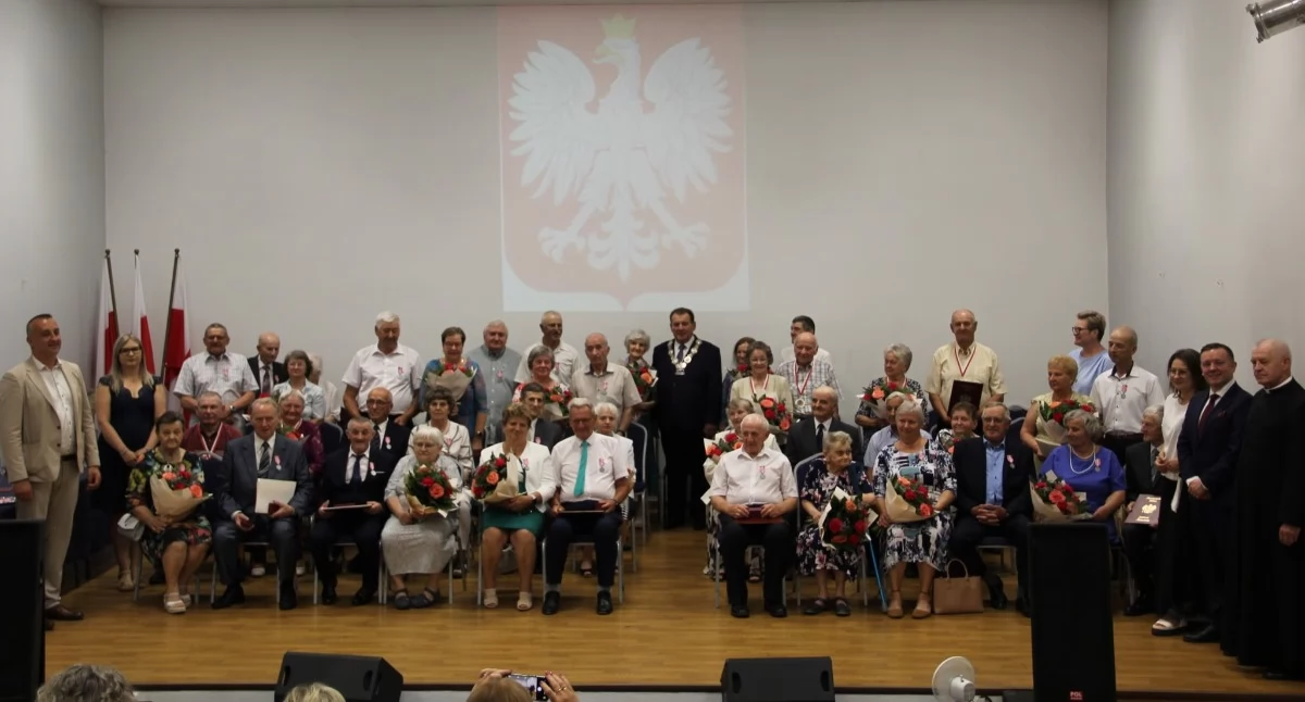 Święta i obchody, Kosowie Lackim małżonkowie świętowali Złote Diamentowe - zdjęcie, fotografia