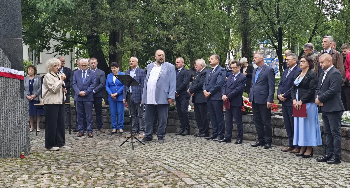 Święta i obchody, Obchody rocznicy Rzezi Wołyńskiej Sokołowie wspólnie ważnym wystąpieniem przedstawiciela partnerskiego Szumska - zdjęcie, fotografia