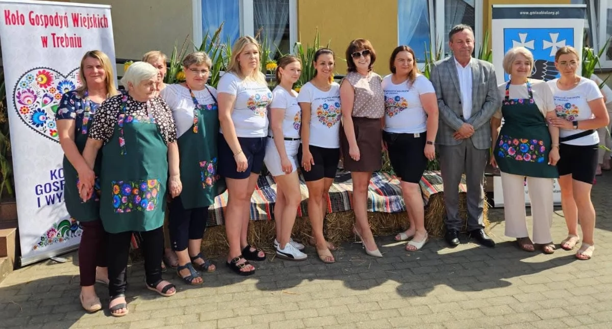 Atrakcje - Ciekawostki - Rekreacja, Piknik Rodzinny Trebniu zgromadził ponad uczestników - zdjęcie, fotografia