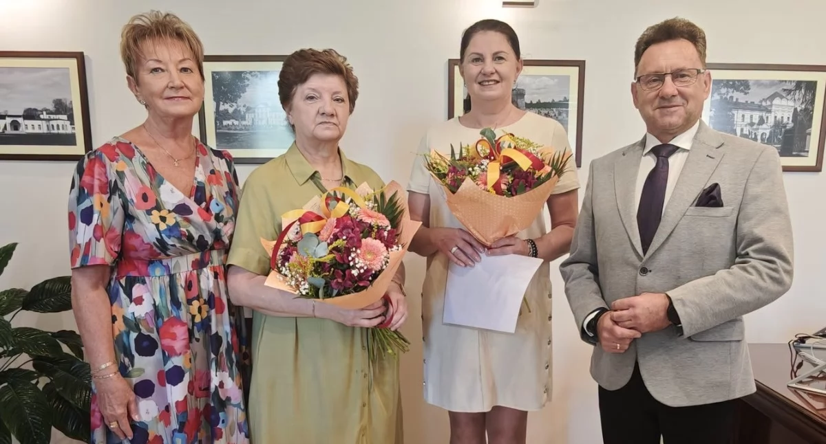 Edukacja, września zmiana warty sokołowskim Liceum! - zdjęcie, fotografia