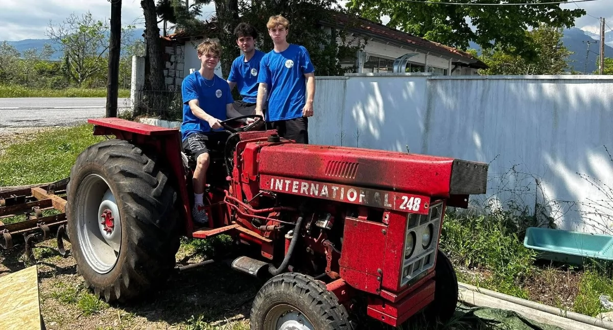 Edukacja, Technicy agrobiznesu poznawali specyfikę greckiego rolnictwa - zdjęcie, fotografia