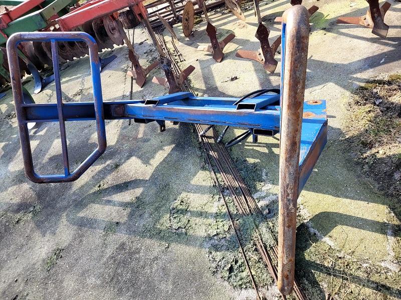 ładowacz czołowy QUICKE Massey Fergusson 955...