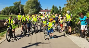 Bielany-Wąsy. Mieszkańcy pożegnali lato na pikniku rodzinnym.
