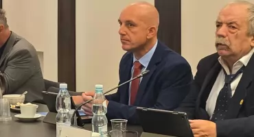Radny Piotr Sikorski apeluje: zamontujcie taki zawór, a nie będzie problemów z zawyżonymi rachunkami za wodę