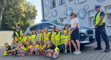 Policjanci wiele czasu poświęcili najmłodszym na starcie nowego roku szkolnego
