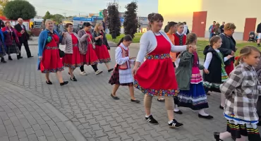 606 par zatańczyło poloneza w Sokołowie Podlaskim
