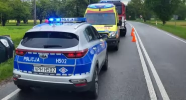 Pijany kierowca próbował wyprzedzać traktor, finał opłakany...