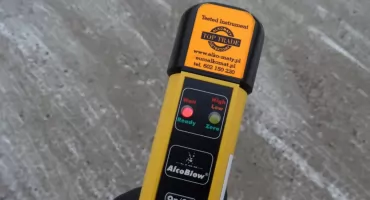 Pijany 66-latek kierował volkswagenem