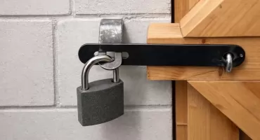 Sokołowscy policjanci zatrzymali dwóch włamywaczy