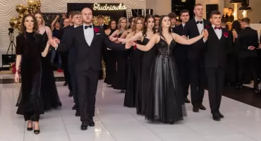 Studniówka 2026 w „Szarej” - tak bawili się tegoroczni maturzyści