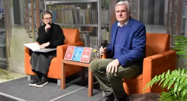 Wojciech Koronkiewicz spotkał się z czytelnikami w sokołowskiej książnicy