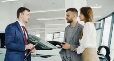 Jak szybko sprzedać samochód w Warszawie: poradnik krok po kroku