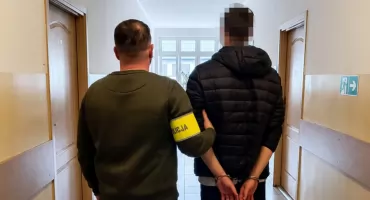 Pijany 18-latek wjechał do rowu, miał pecha...