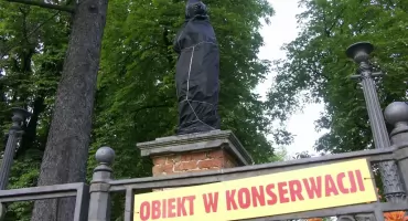 Sokołów Podlaski. Zabytkowa kapliczka odzyska dawny blask.