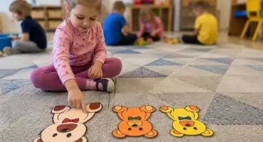 Ranking „Wspólnoty”. Ile najmłodszych dzieci w miastach i gminach chodzi do żłobków i przedszkoli.