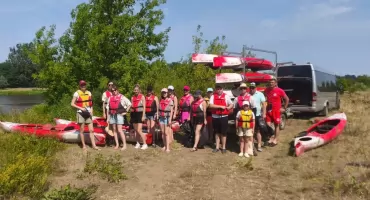 Podczas spływów kajakowych wspólnie sprzątali brzegi Bugu. To międzynarodowy projekt.