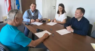 Uczniowie na wakacjach, a w szkole ruszył duży remont