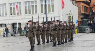 Uczniowie Kompanii Reprezentacyjnej z „Szarej” wezmą udział w wielkiej defiladzie w Warszawie!