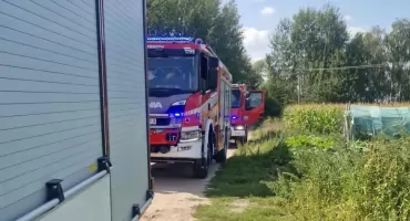 Dramatyczny wypadek w Nowomodnej. 66-latek pod kołami traktora.