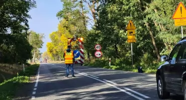 Kładą nowy asfalt na krajówkach w powiecie sokołowskim! Na ponad 11 kilometrach!