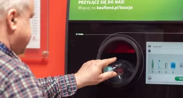 Czym różni się recyklomat od standardowego kontenera na odpady? I dlaczego recyklomaty to przyszłość segregacji odpadów - szansa dla małych i średnich sieci sklepów